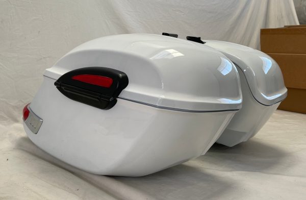 Universal RS Hard Saddlebags - Gloss White For Discount