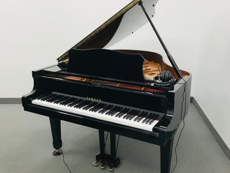 Yamaha C5 Grand Piano with Silent System Online now